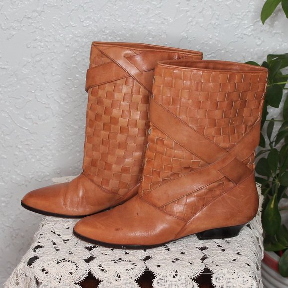 Vintage 80's Short Boots - Picture 6 of 9